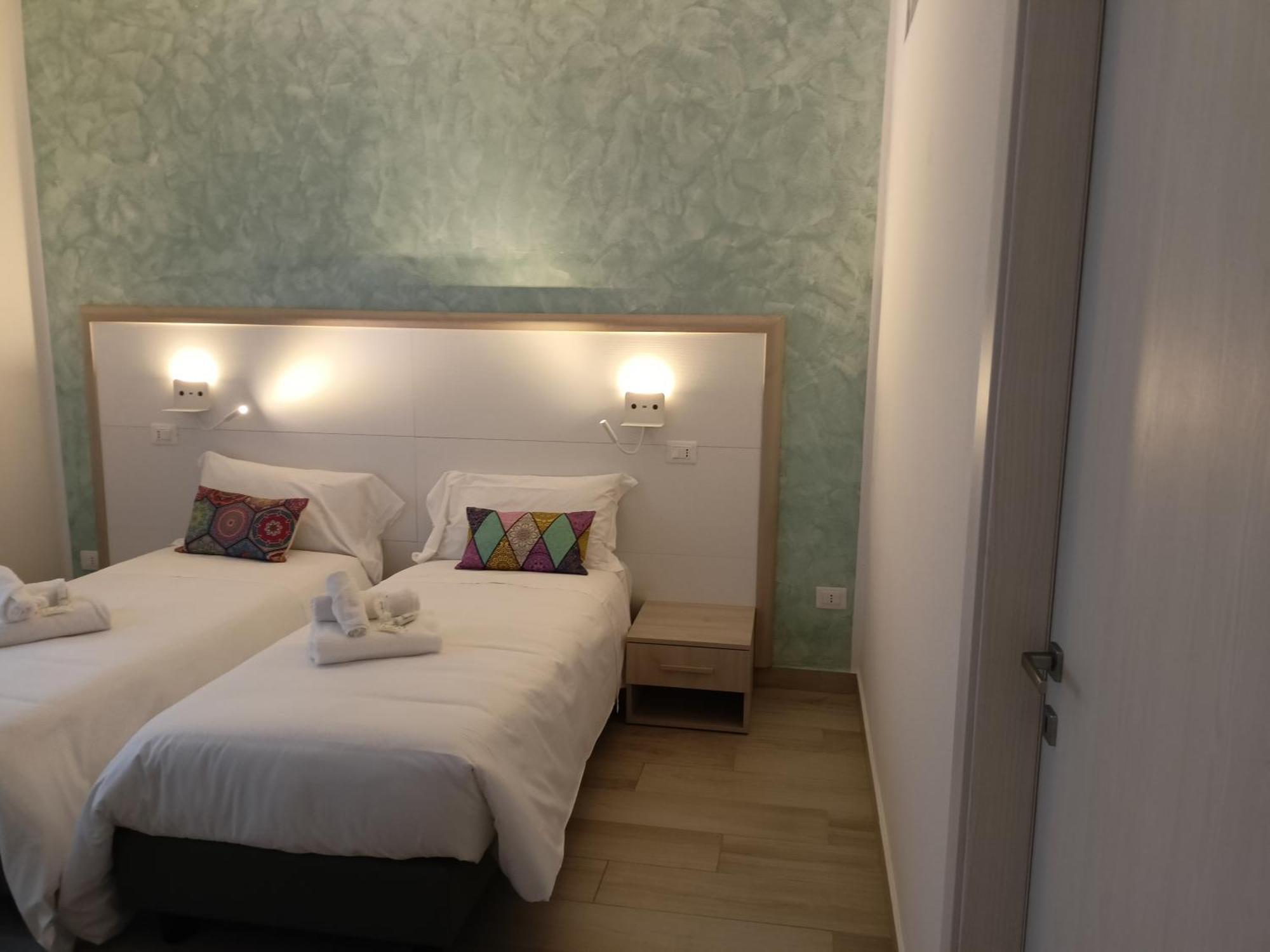 La Dea Rooms Ferrara Exterior photo