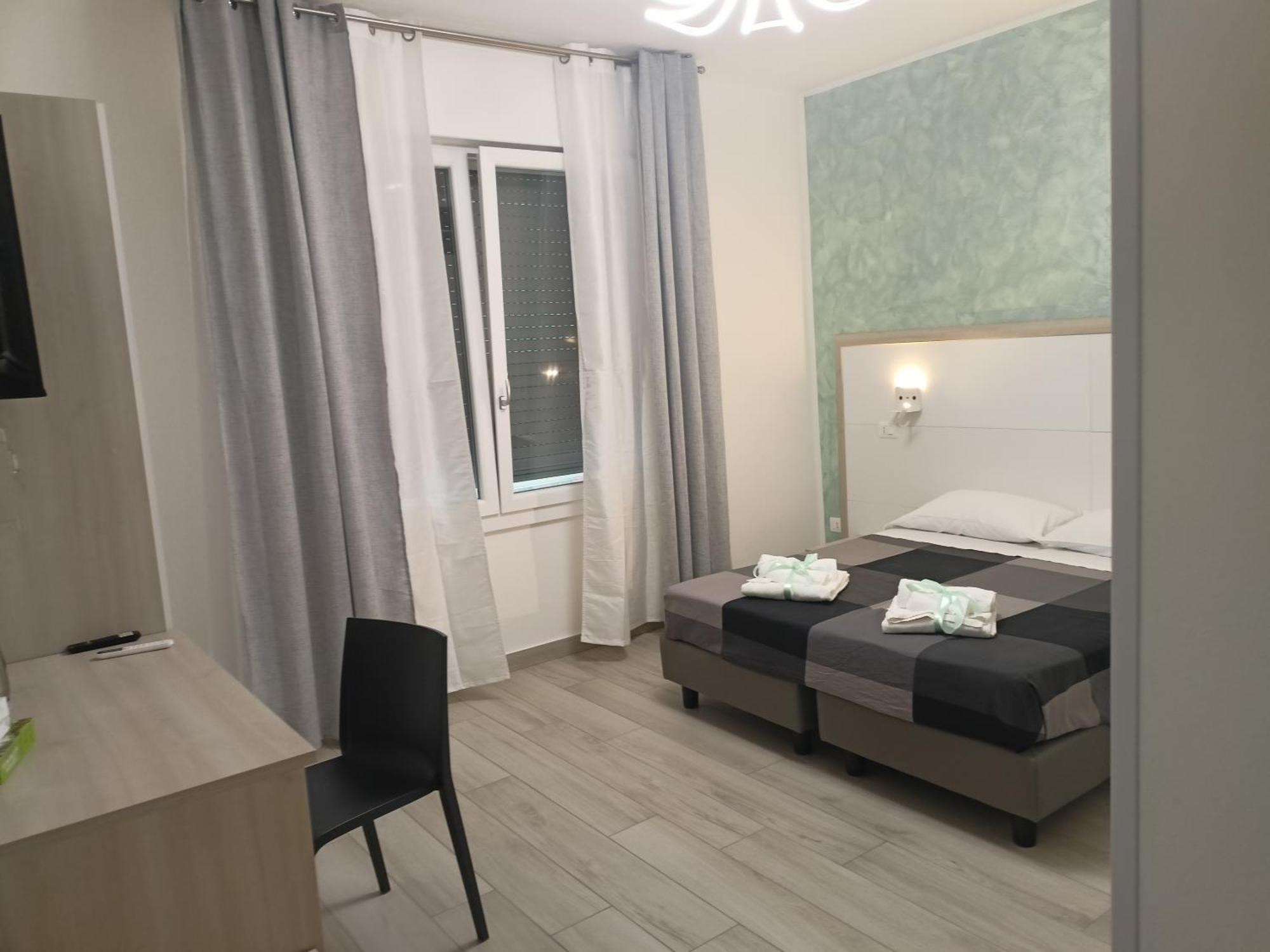 La Dea Rooms Ferrara Exterior photo