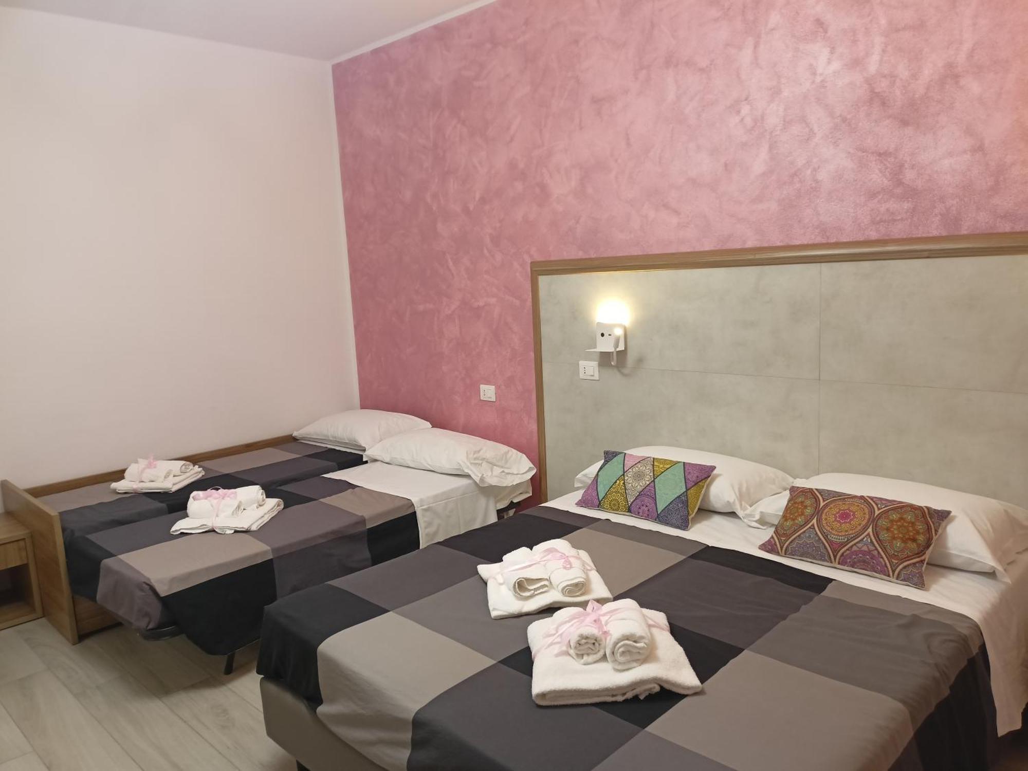 La Dea Rooms Ferrara Exterior photo